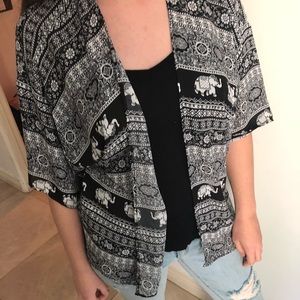 PacSun Black and White Elephant Print Kimono